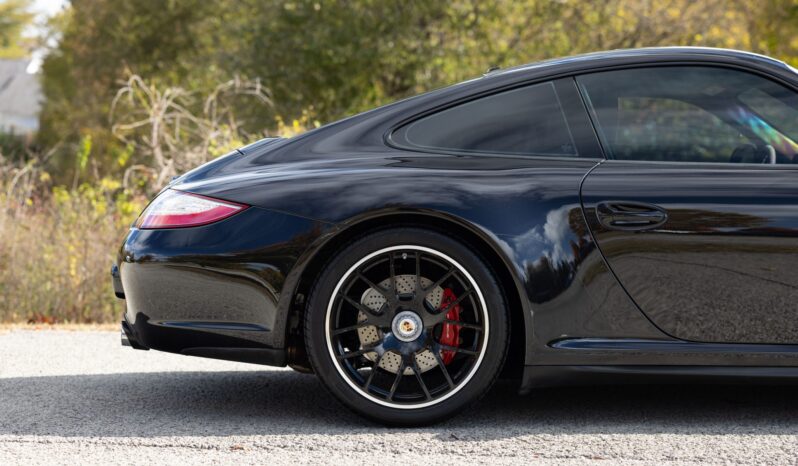 
								2012 Porsche 911 Carrera GTS full									