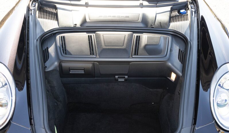 
								2012 Porsche 911 Carrera GTS full									