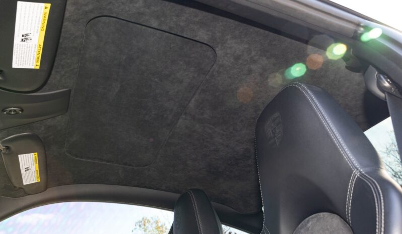 
								2012 Porsche 911 Carrera GTS full									