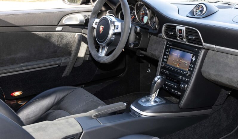 
								2012 Porsche 911 Carrera GTS full									