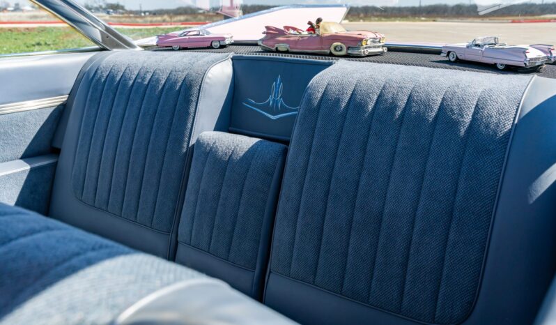 
								1959 Cadillac Coupe DeVille full									