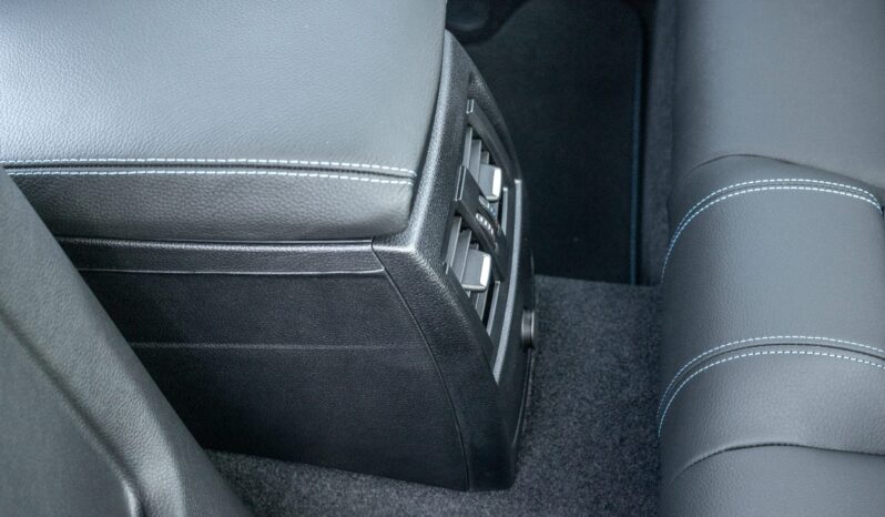 
								2021 BMW M2 Competition 6-Speed full									