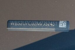 
										2021 BMW M2 Competition 6-Speed full									