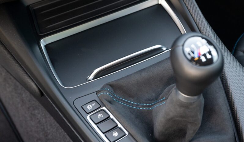 
								2021 BMW M2 Competition 6-Speed full									