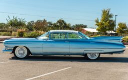 
										1959 Cadillac Series 62 Coupe full									