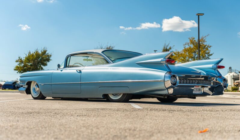 
								1959 Cadillac Series 62 Coupe full									