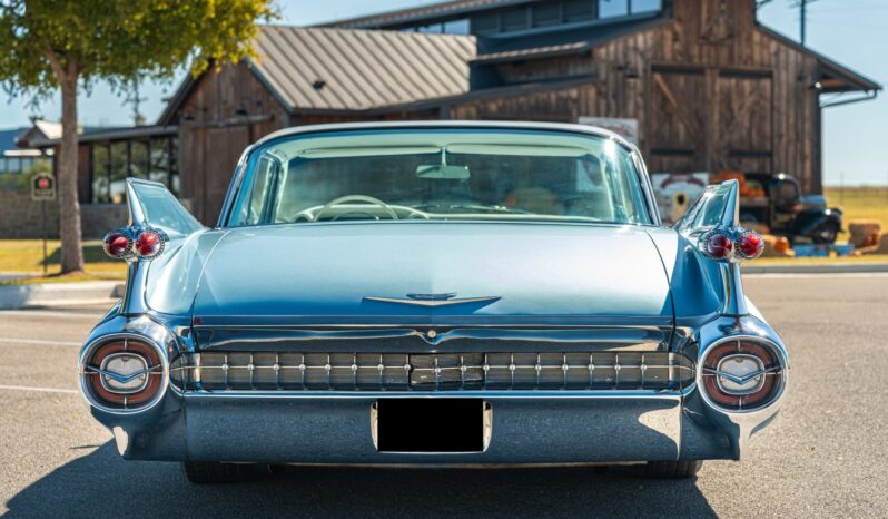 
								1959 Cadillac Series 62 Coupe full									