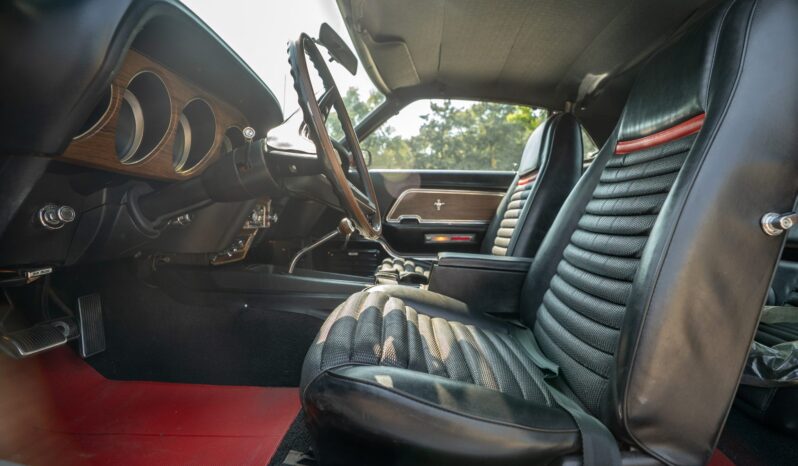 
								1969 Ford Mustang Mach 1 4-Speed full									