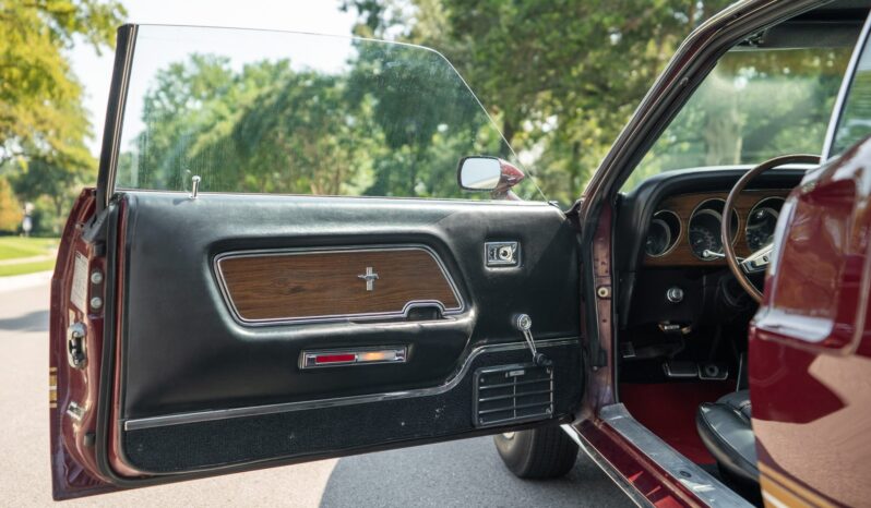 
								1969 Ford Mustang Mach 1 4-Speed full									