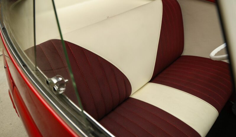 
								1957 BMW Isetta 300 full									