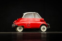 
										1957 BMW Isetta 300 full									