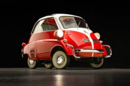 
										1957 BMW Isetta 300 full									