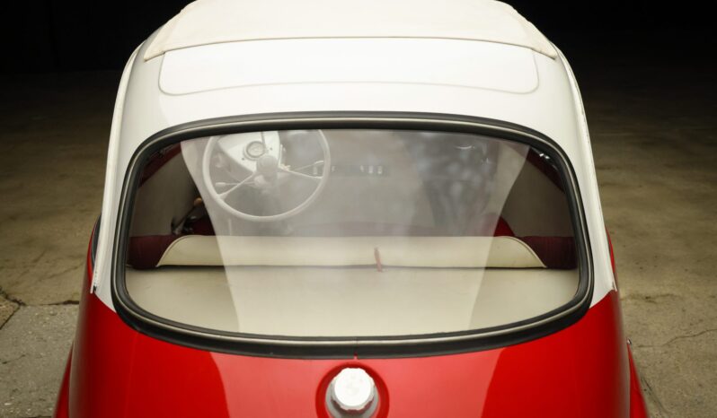 
								1957 BMW Isetta 300 full									