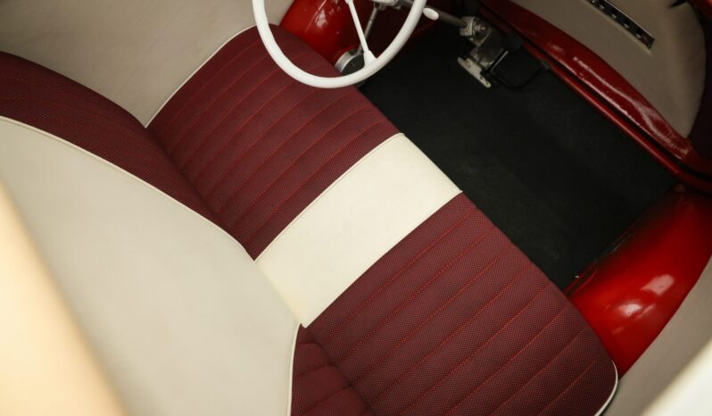 
								1957 BMW Isetta 300 full									