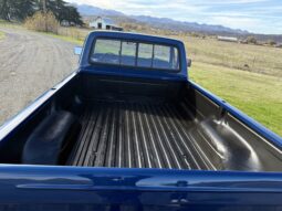 
										1979 Ford F-250 Custom 4×4 4-Speed full									