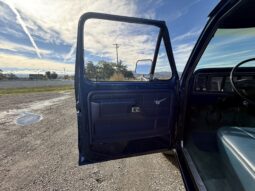 
										1979 Ford F-250 Custom 4×4 4-Speed full									