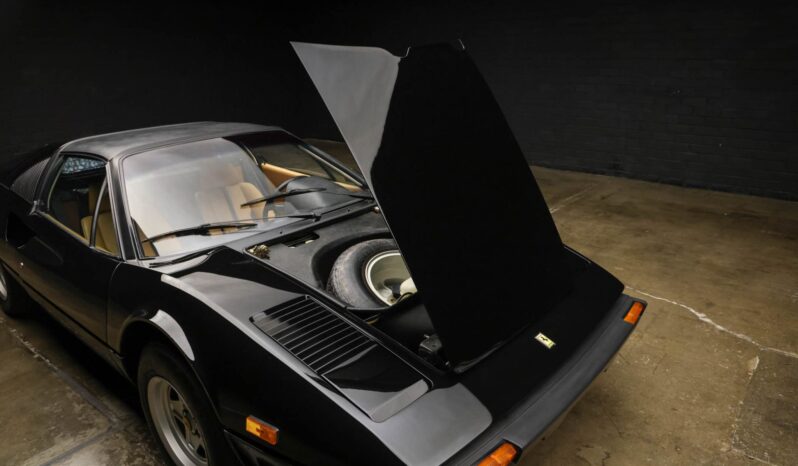 
								1979 Ferrari 308 GTS full									