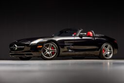 
										2012 Mercedes-Benz SLS AMG Roadster full									