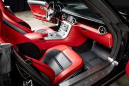 
										2012 Mercedes-Benz SLS AMG Roadster full									