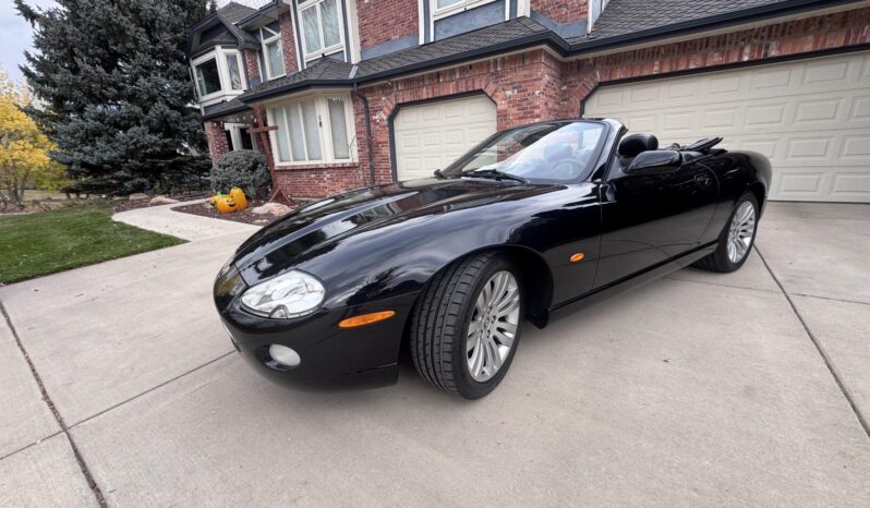 
								2005 Jaguar XK8 Convertible full									