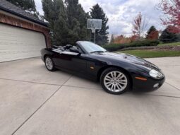 
										2005 Jaguar XK8 Convertible full									