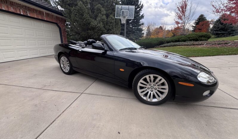 
								2005 Jaguar XK8 Convertible full									