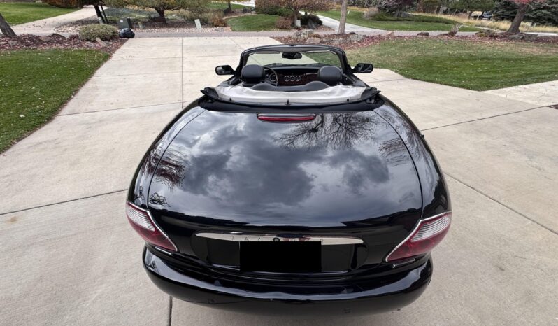 
								2005 Jaguar XK8 Convertible full									