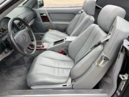 
										1992 Mercedes-Benz 500SL full									