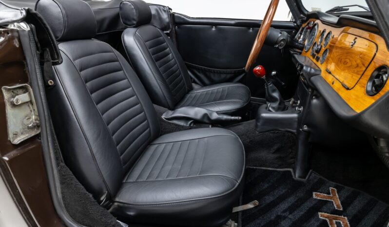 
								1973 Triumph TR6 full									