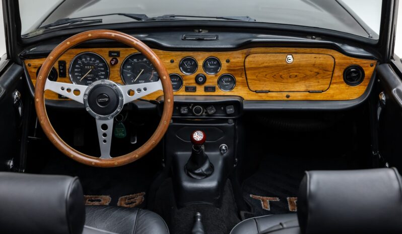 
								1973 Triumph TR6 full									