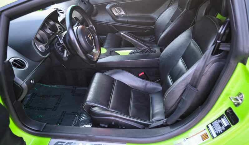 
								2006 Lamborghini Gallardo Coupe full									