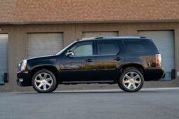 
										2012 Cadillac Escalade Premium full									