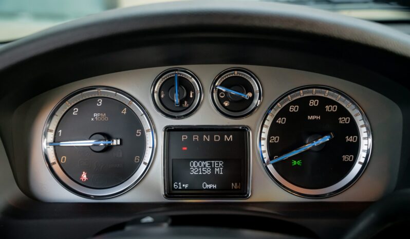 
								2012 Cadillac Escalade Premium full									