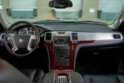 
										2012 Cadillac Escalade Premium full									