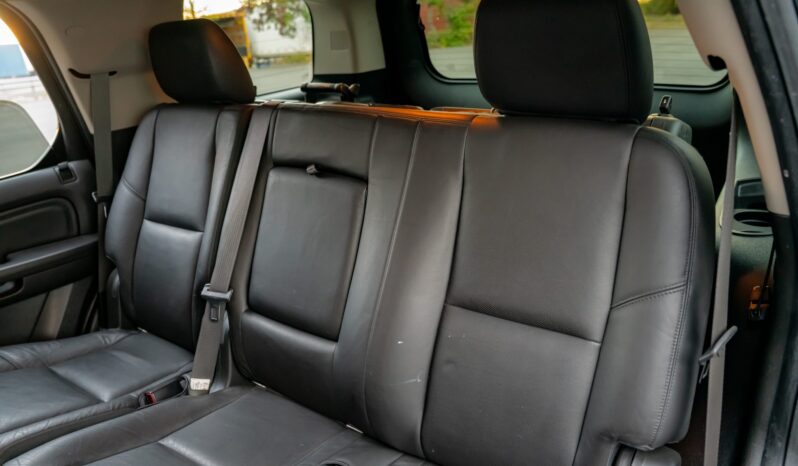 
								2012 Cadillac Escalade Premium full									