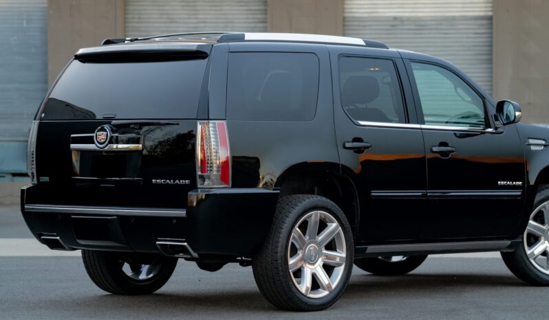 
								2012 Cadillac Escalade Premium full									