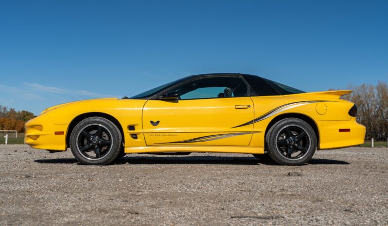 
								2002 Pontiac Firebird Trans Am WS6 full									