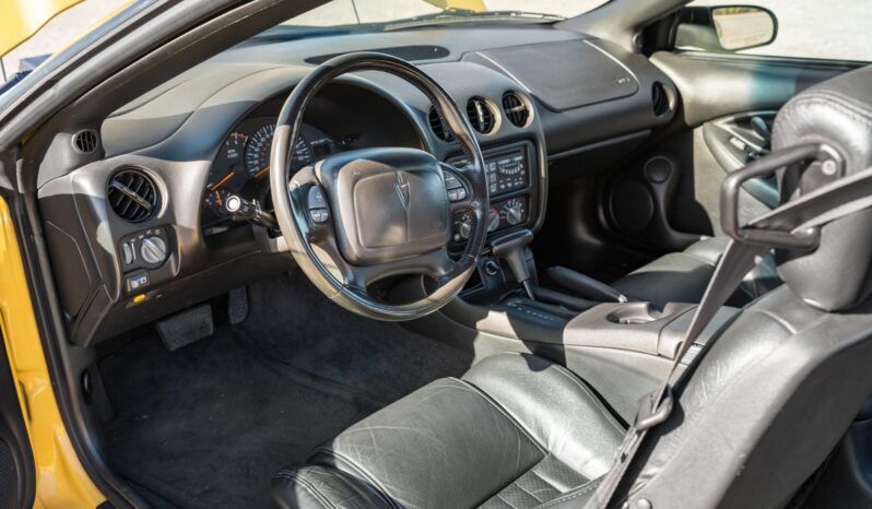 
								2002 Pontiac Firebird Trans Am WS6 full									