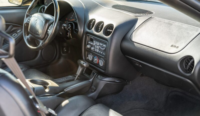 
								2002 Pontiac Firebird Trans Am WS6 full									