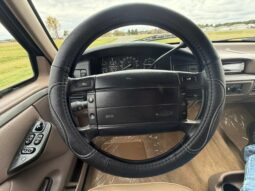 
										1995 Ford Bronco XLT full									