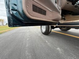 
										1995 Ford Bronco XLT full									