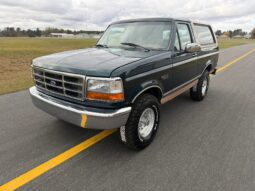 
										1995 Ford Bronco XLT full									