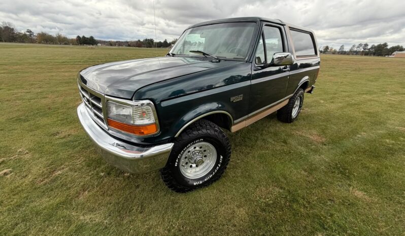 1995 Ford Bronco XLT 1