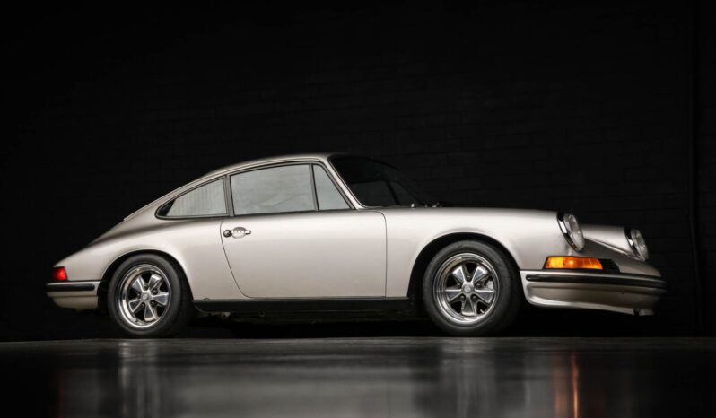 								1970 Porsche 911T Coupe 5-Speed full									