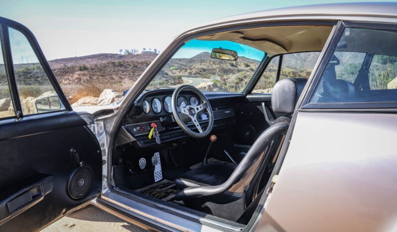 								1970 Porsche 911T Coupe 5-Speed full									