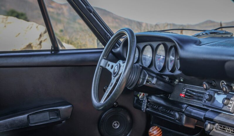 								1970 Porsche 911T Coupe 5-Speed full									