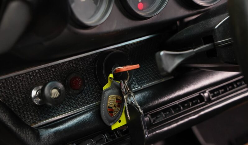 								1970 Porsche 911T Coupe 5-Speed full									