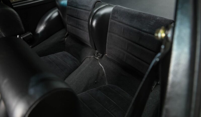 								1970 Porsche 911T Coupe 5-Speed full									