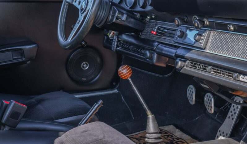 								1970 Porsche 911T Coupe 5-Speed full									