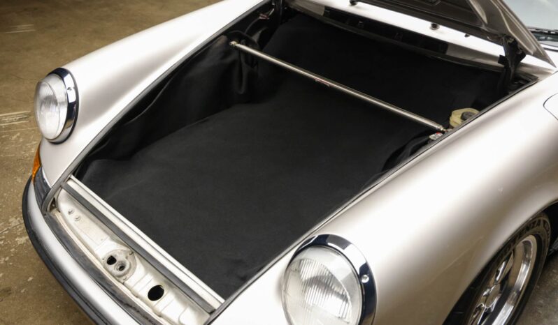 								1970 Porsche 911T Coupe 5-Speed full									